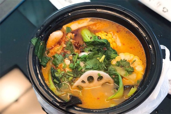老板凳麻辣烫