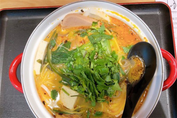 老板凳麻辣烫