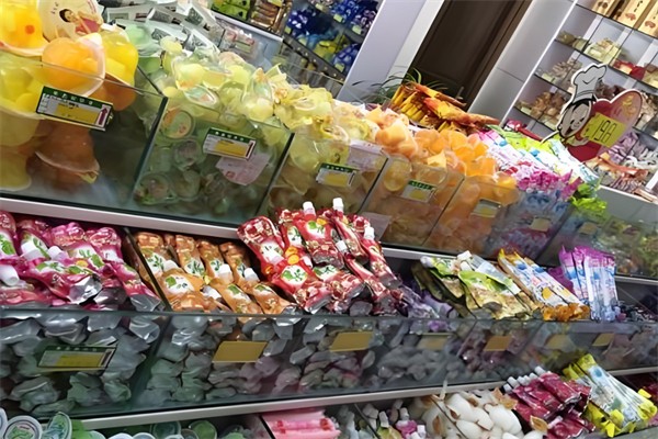 千百味零食天地加盟