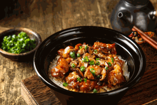 米宝宝煲仔饭