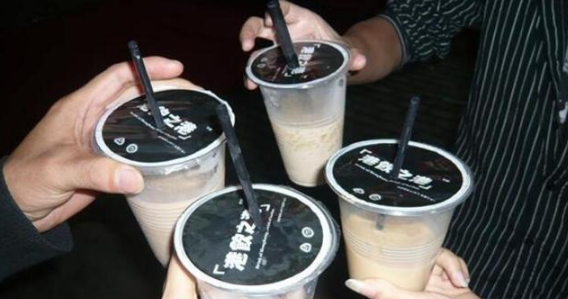 港饮之港奶茶店