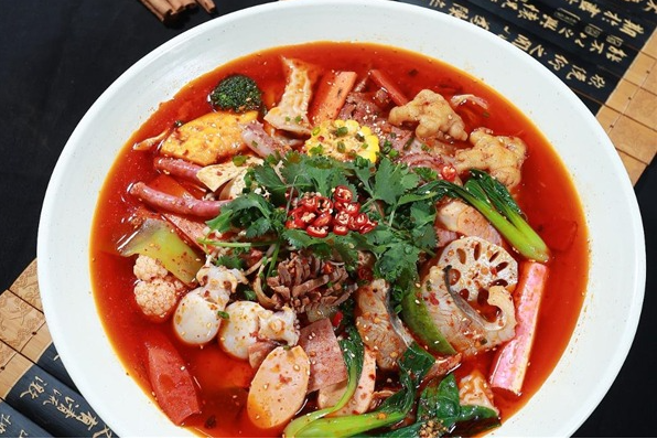 毛椒火辣冒菜