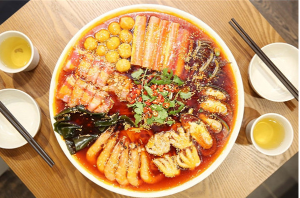 渝小宗火锅冒菜