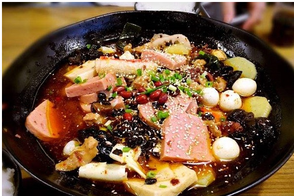 篓味冒菜美食