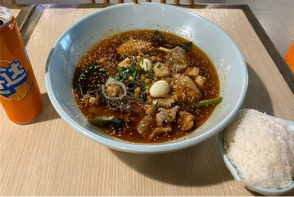 蓉城老妈冒菜