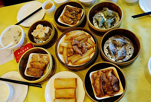 粤域茶餐厅