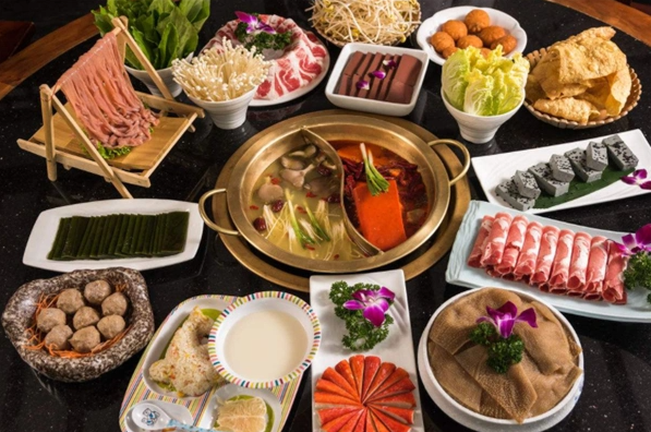潮牛道潮汕牛肉火锅