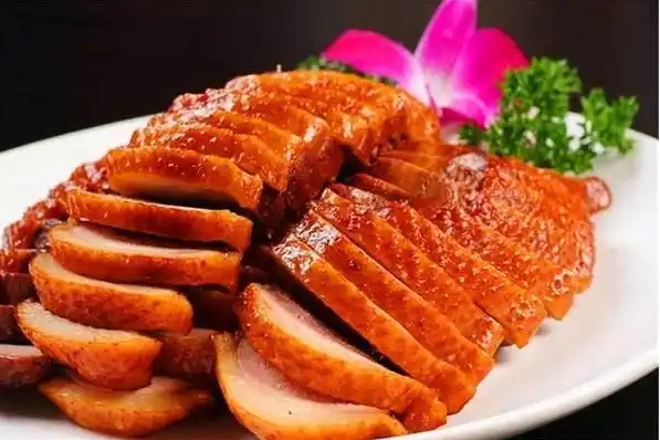 晏悦老天桥熏鸡酱肉