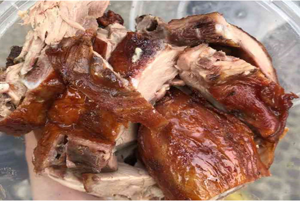 晏悦老天桥熏鸡酱肉