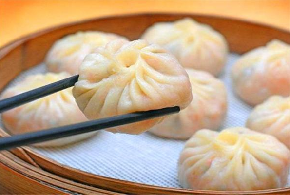凤起龙游老面包子