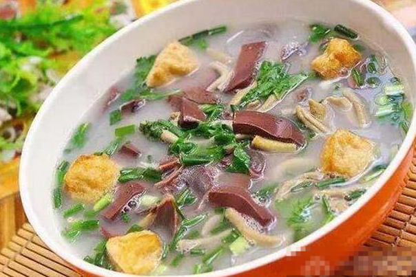 妯娌老鸭血粉丝汤