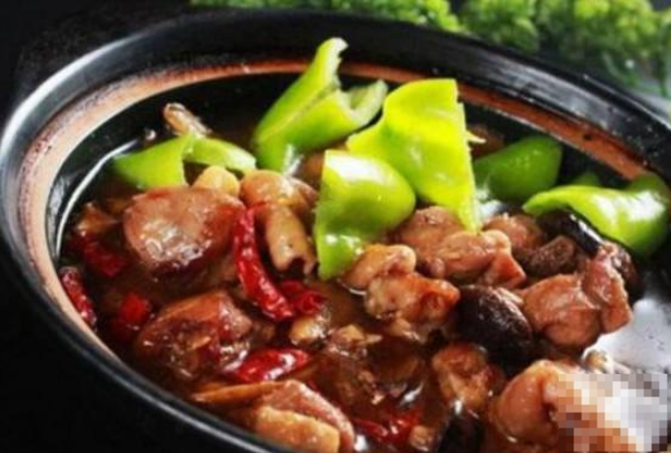 荣福居黄焖鸡米饭