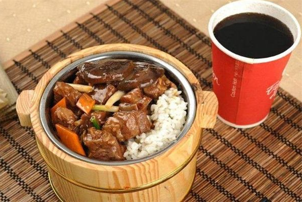 胖大勺木桶饭