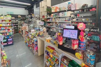 好莱屋便利店