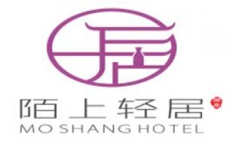 陌上轻居酒店