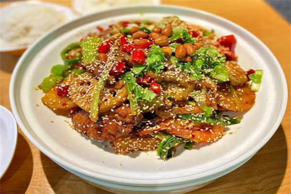 巴人冒菜加盟