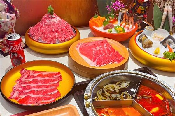 披头士和牛火锅