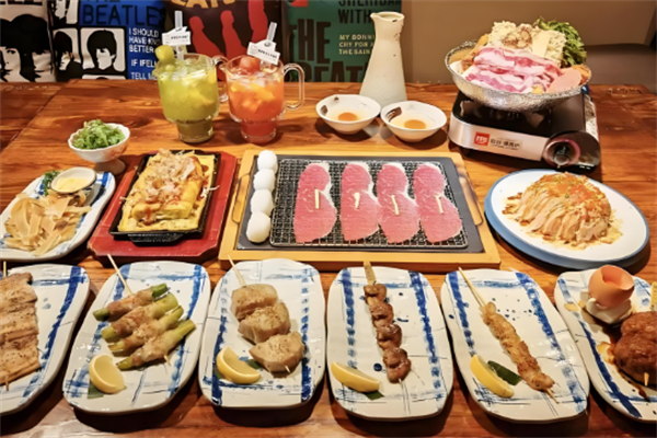 披头士和牛火锅