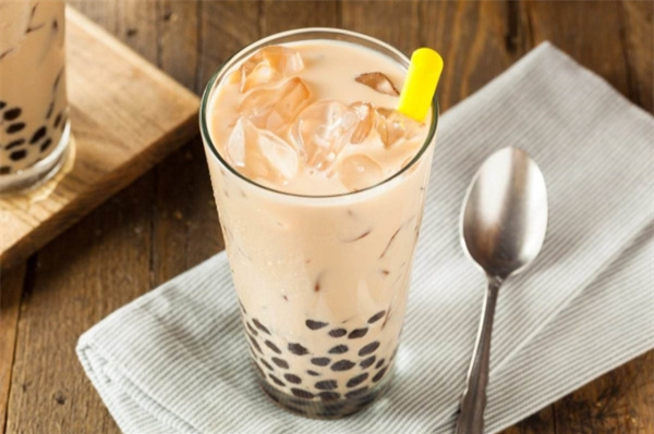吾饮奶茶