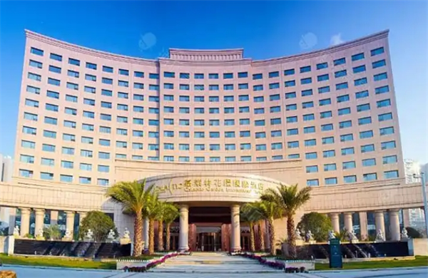 嘉莱特花园国际酒店加盟费多少钱?全程式专业化培训