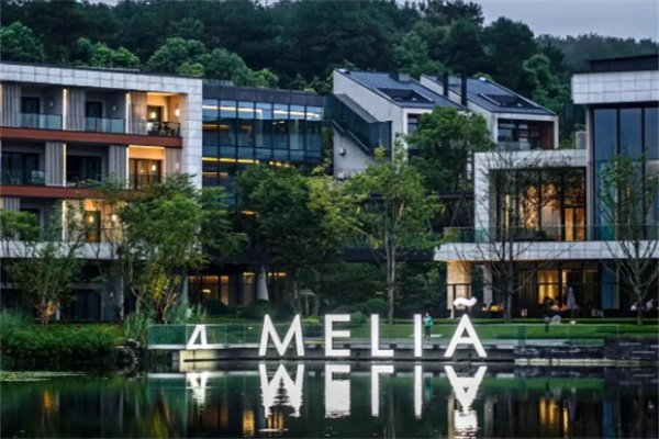 美利亚酒店加盟费多少?低门槛高收益,总部一站式扶持 美利亚酒店加盟费多少?低门槛高收益,总部一站式扶持