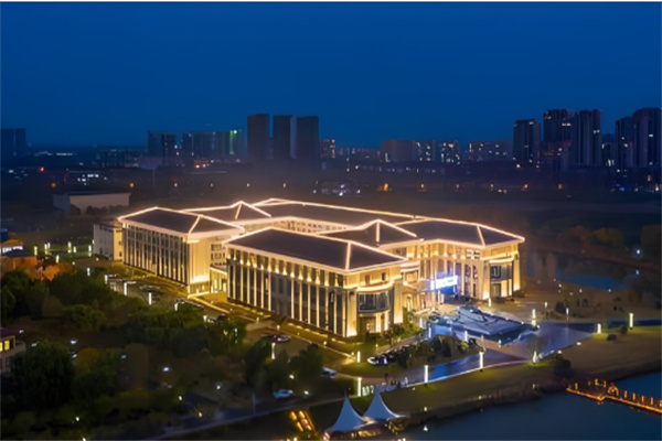 曙光铂尊酒店 曙光铂尊酒店