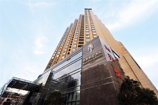枫丹白露花园大酒店 枫丹白露花园大酒店