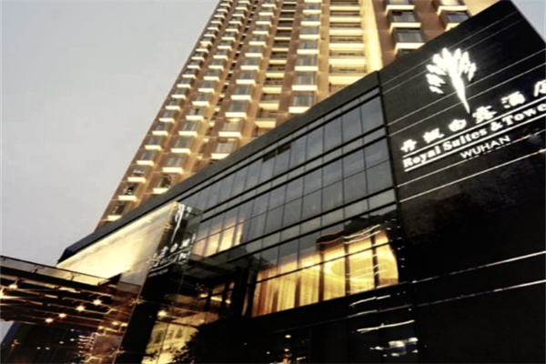 枫丹白露花园大酒店 枫丹白露花园大酒店