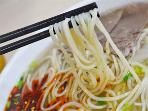 兰州顶牛拉面