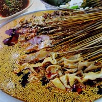 欢辣颂串串香