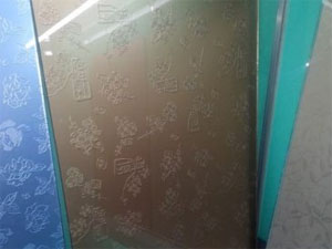 龙昇玻璃