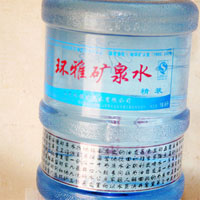 环雅矿泉水