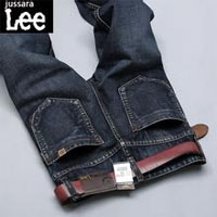 Lee牛仔裤
