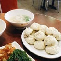 老胜香包子铺