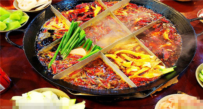 九段香火锅怎么样?烤涮焖三味一体