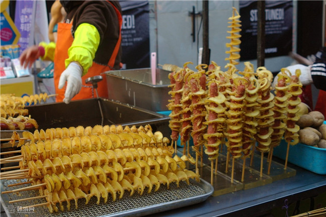 魔力四季美食车加盟靠谱吗?可靠的选择