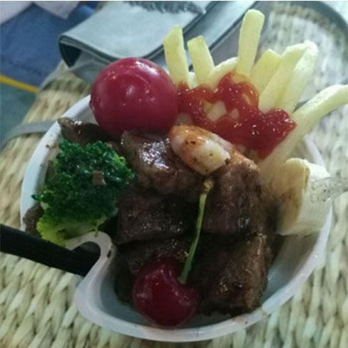 小蹄大牌烤猪蹄