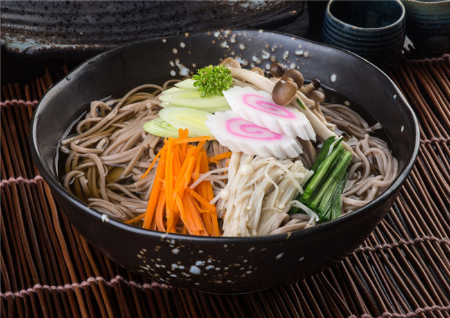 创业选八碗香果面加盟怎么样?加盟兴鑫美食财源广进
