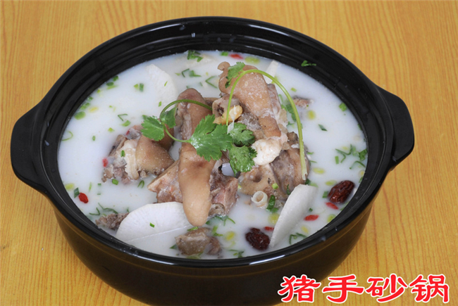聚煲盆重庆砂锅菜加盟前景如何?