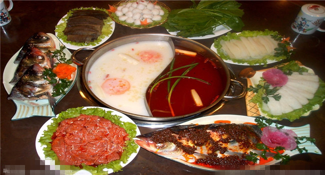 鸭火锅加盟哪家好?鸭十代疯狂鸭火锅