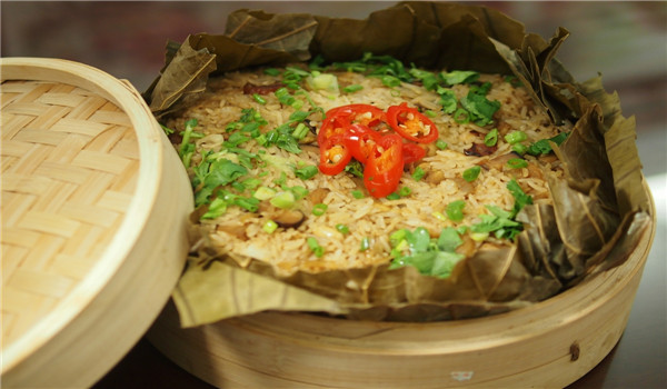 万郁餐饮荷小馆是不是骗人的? 万郁餐饮荷小馆是不是骗人的?