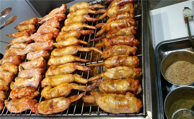 鸡翅包饭加盟选哪个品牌好?满口香鸡翅包饭加盟好选择
