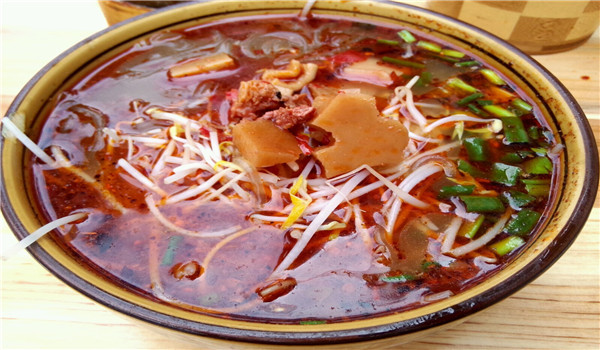 兴鑫美食美果酸辣粉经营技巧分析 兴鑫美食美果酸辣粉经营技巧分析