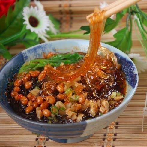 兴鑫美食美果酸辣粉