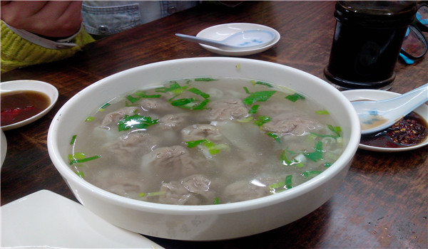 投资玲珑馄饨要什么条件?玲珑馄饨总部都提供什么支持?