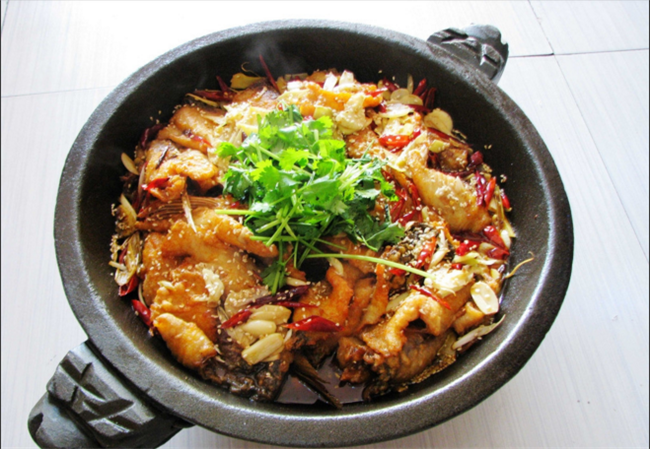 重庆特色餐饮加盟什么牌子好?推荐御厨师石锅鱼