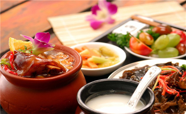 爱思米主题餐厅怎么样？爱思米中式快餐致富好项目