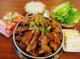 混吃混喝