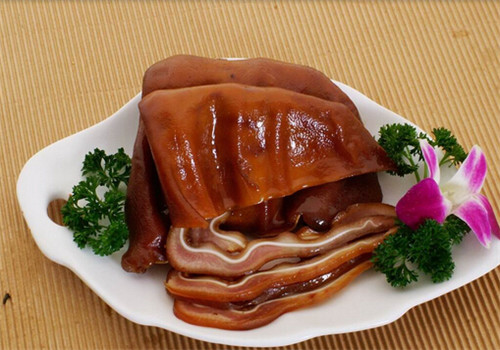 开家熟食店多少钱? 万元投资坐享财富