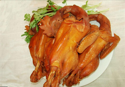 熟食店加盟哪家好?百年卤一处吸金生银